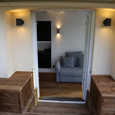 Apartment Face Mer Avec Terrasse Et Parking *
