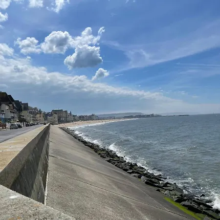 Face Mer Avec Terrasse Et Parking *