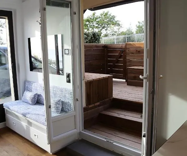 Face Mer Avec Terrasse Et Parking